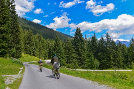 Unser Reiseprogramm 2026 - Mit dem Rad unterwegs in Tirol - traumhafte Bergkulisse