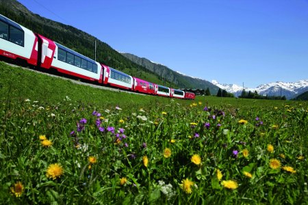 Unser Reiseprogramm 2026 - Traumurlaub in Graubünden mit Glacier- und Bernina Express - grandiose Bergwelt